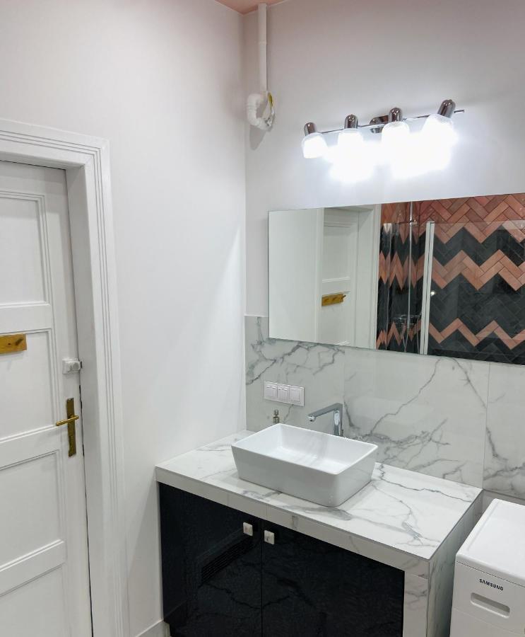 Tenement Apartment 90M2 City Center Cracovia Exterior foto